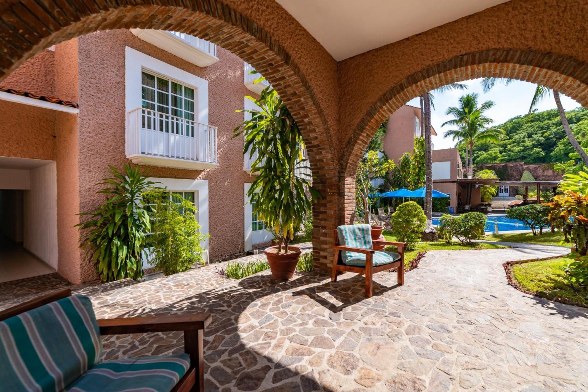 Hotel Castillo Huatulco & Beach Club Санта-Крус-Уатулько Екстер'єр фото