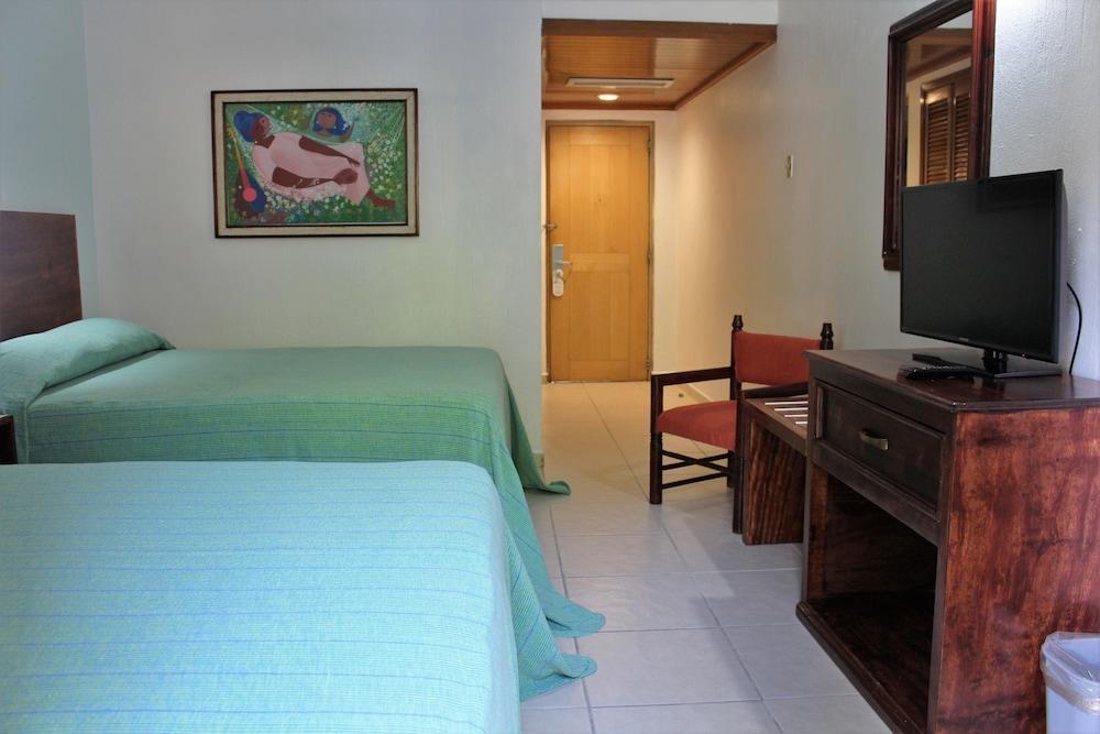 Hotel Castillo Huatulco & Beach Club Санта-Крус-Уатулько Екстер'єр фото